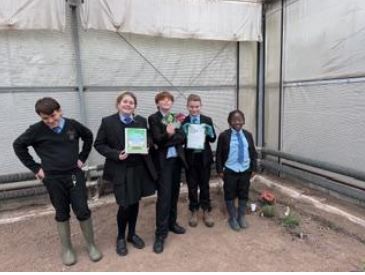 Gardening Club Achieves RHS Award